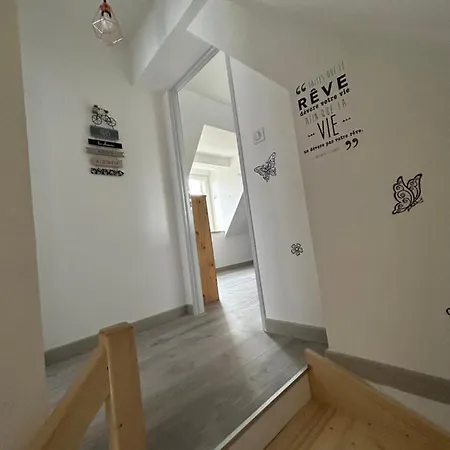 Tatil Evi La Maison Au Pied Du Mont Cesar 2 Etoiles 2 Epis *