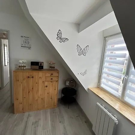 La Maison Au Pied Du Mont Cesar 2 Etoiles 2 Epis Tatil Evi *